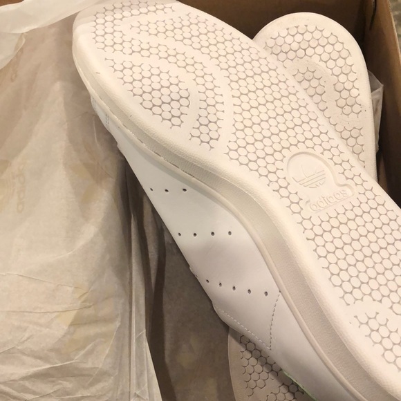 Adidas Stan Smith White Tennis Sneaker NEW - Picture 9 of 10